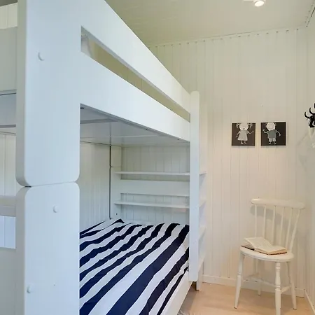 Three-bedroom Holiday In Hébergement de vacances *
