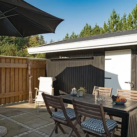 Hébergement de vacances Three-bedroom Holiday In