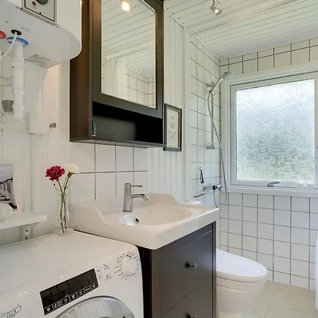 Three-bedroom Holiday In
